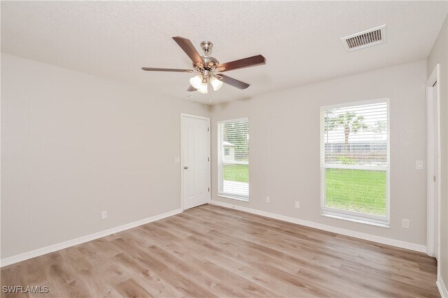 Photo - 3858 N Chamberlain Blvd