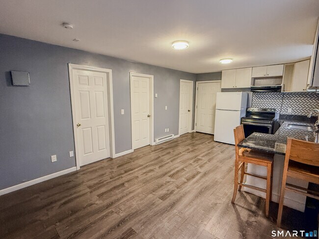 Photo - 51 River St Unit 1