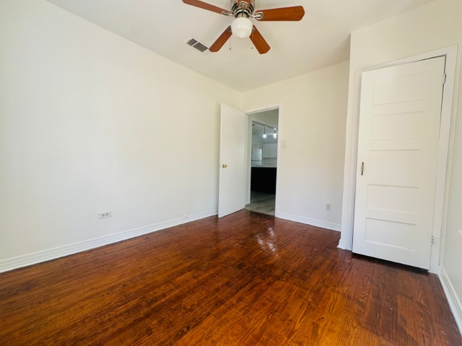 Photo - 1824 Coleman St