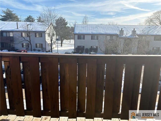 Photo - 802 Lindsey Ct