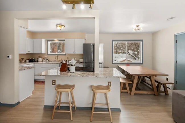 Photo - 1114 S Bozeman Ave Unidad ID1292393P