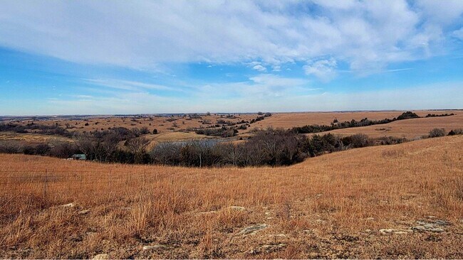Photo - 13325 Brush Creek Rd
