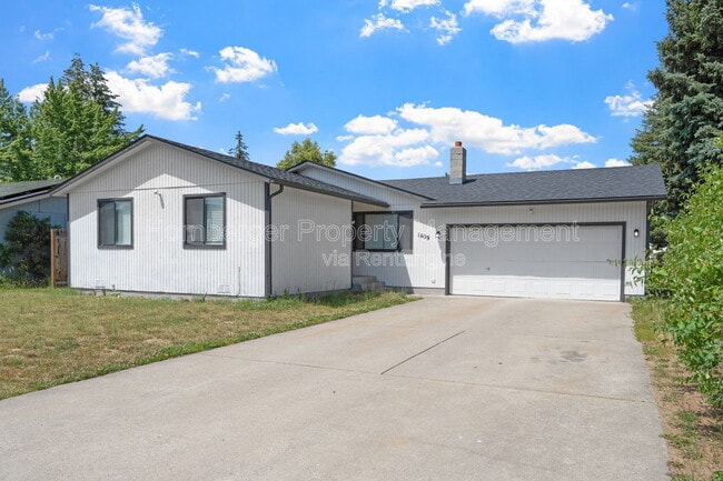 Photo - 1609 E 1st Ave