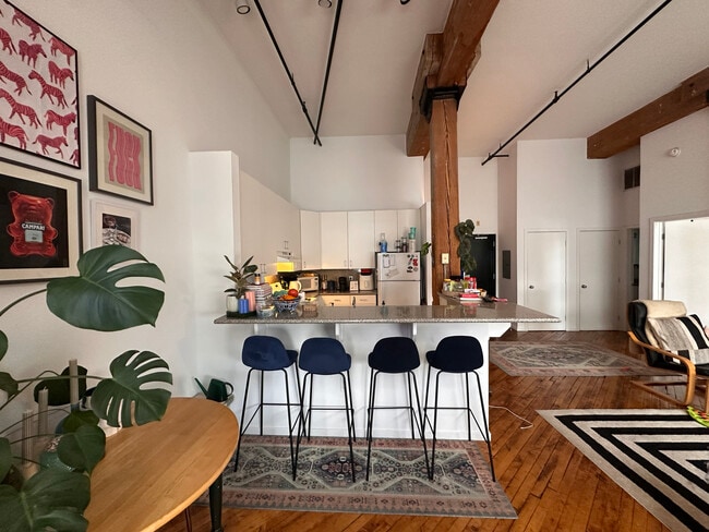 Building Photo - The Lofts At Chimney Hill