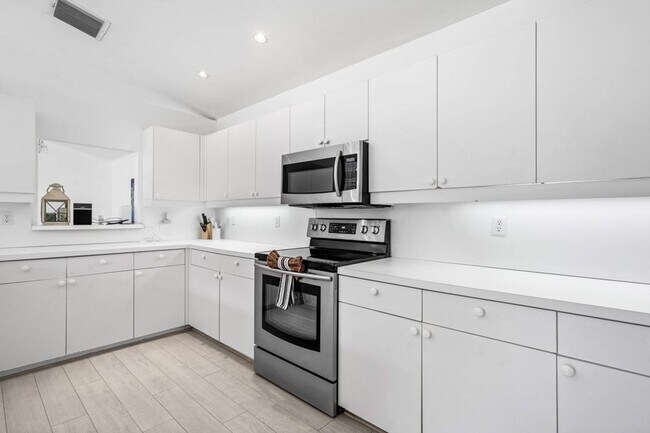 Photo - 790 Clearbrook Park Cir