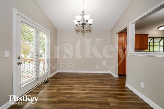 Photo - 1226 Treetop Village Dr