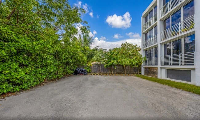Photo - 444-542 SW 3rd Street - 542 SW 3rd St, Unit A2, Miami, FL