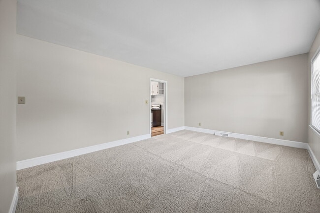 Photo - Charming Cul-de-Sac Ranch with Fenced Yard & Detached Garage – Move-In Ready!