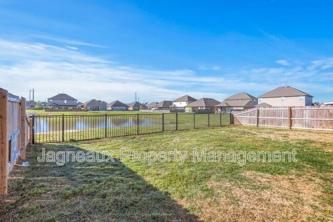 317 Langley Dr
