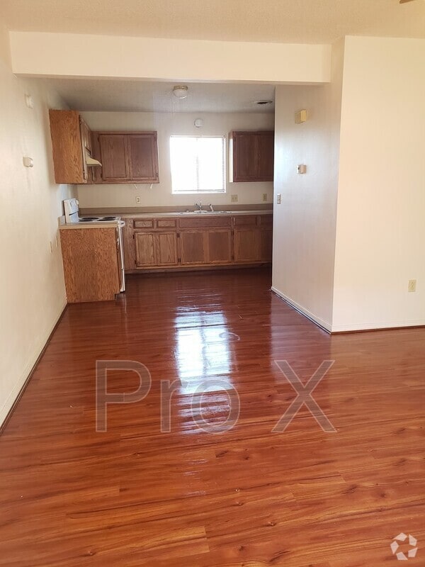 Building Photo - 1106-1108 S. Joplin Unit 1106 S Joplin Apt C