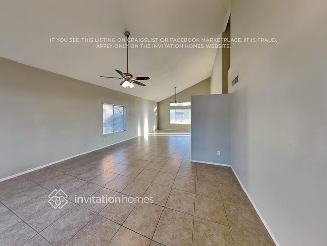 Photo - 15917 W Cottonwood St