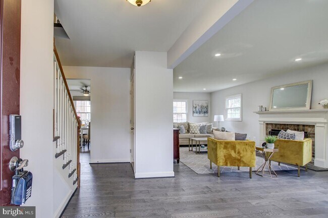 Photo - 9505 Old Georgetown Rd