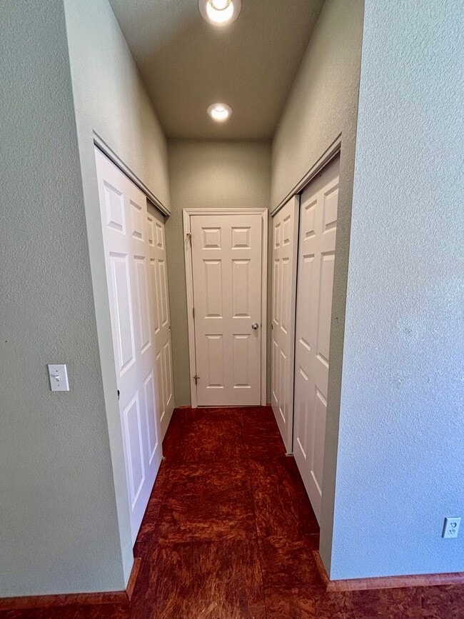 1436 Vista Montana Rd