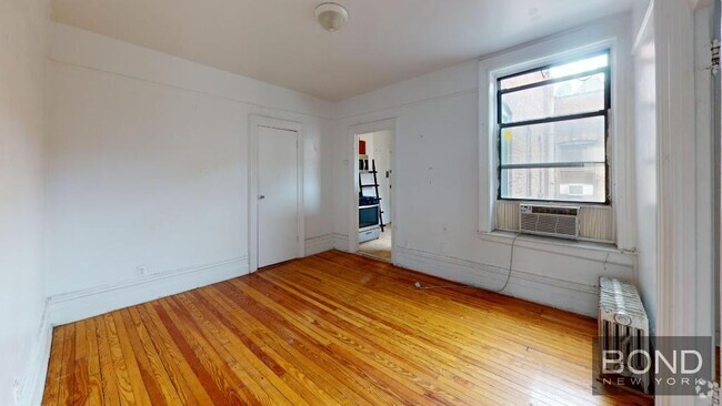 Building Photo - 356 South First Street Unit 32 Rental