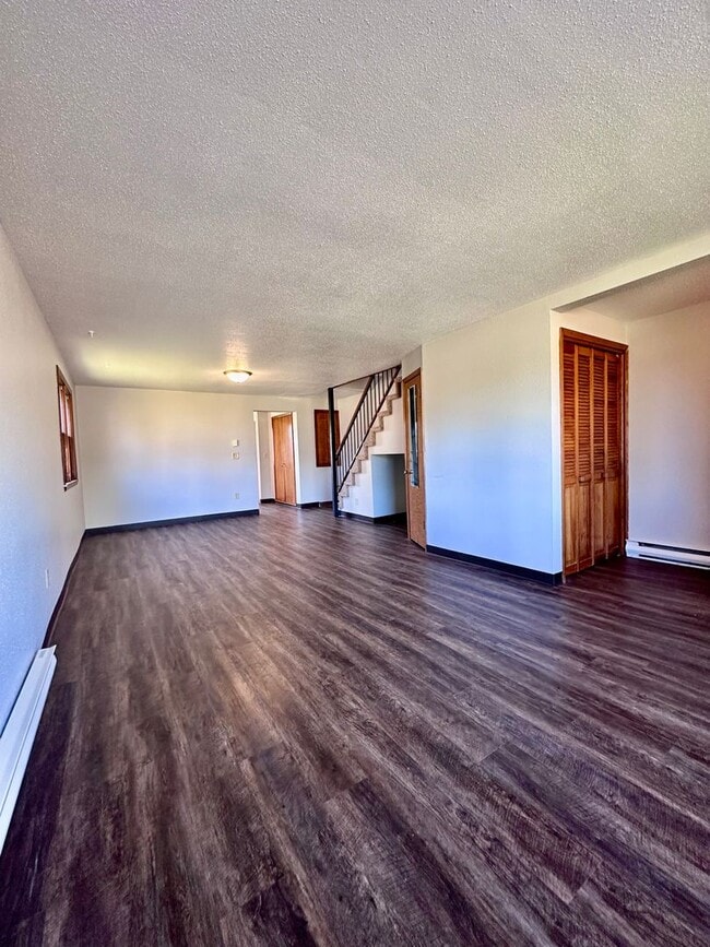 Photo - 955 4th St SW Unidad 955 4th St SW #3