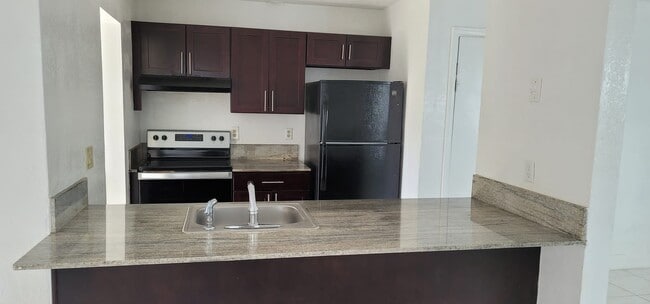 Photo - 3760 Riverside Dr Unit 1