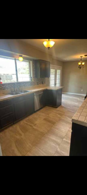Photo - 1115 Frances Dr
