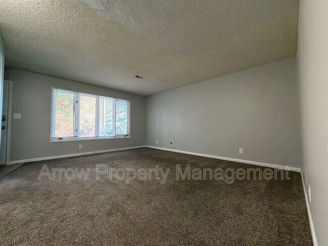 Photo - 1820 F St Unit 1