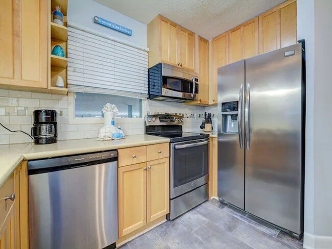 Photo - 2 Bedroom / 2 Bathroom @ Hilton Head Resort