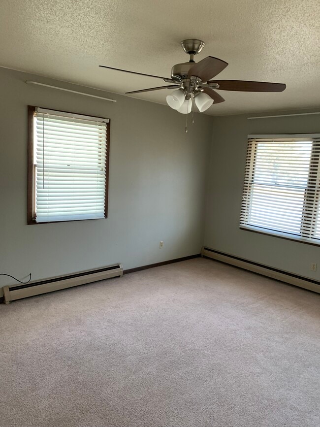 Photo - 205 Columbia St Unit Strum Apartments