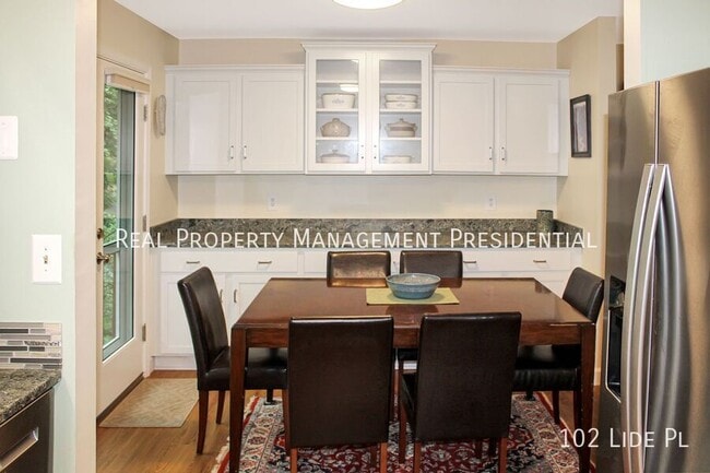 Photo - 102 Lide Pl