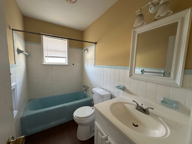 Photo - 1409 S Commerce Ave Apartment Unit #3