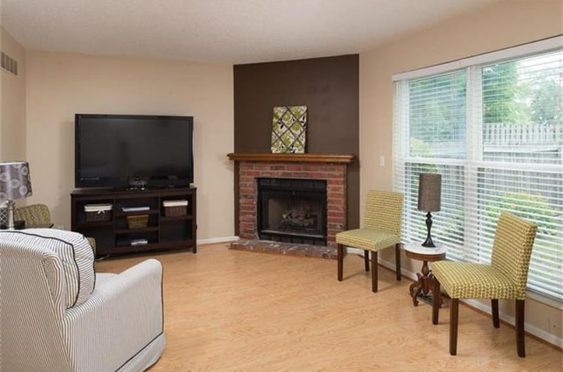 Photo - 13307 Walnut St