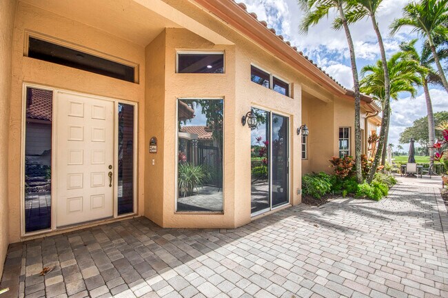 Photo - 10364 Osprey Trce