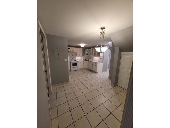 Photo - 20504-2095A 95a Ave