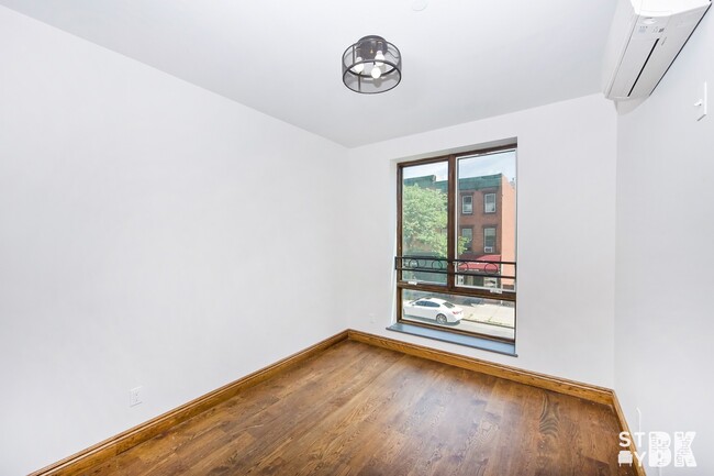 Photo - 599 Myrtle Ave Unit R2