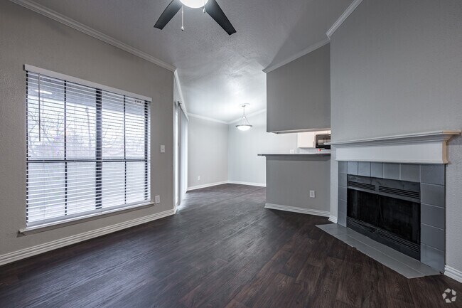 2BR, 2BA - 988 B3 - Emerald Park