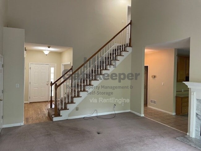 Photo - 94 Barrington Ridge Ct