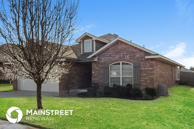 Photo - 608 Talon Dr