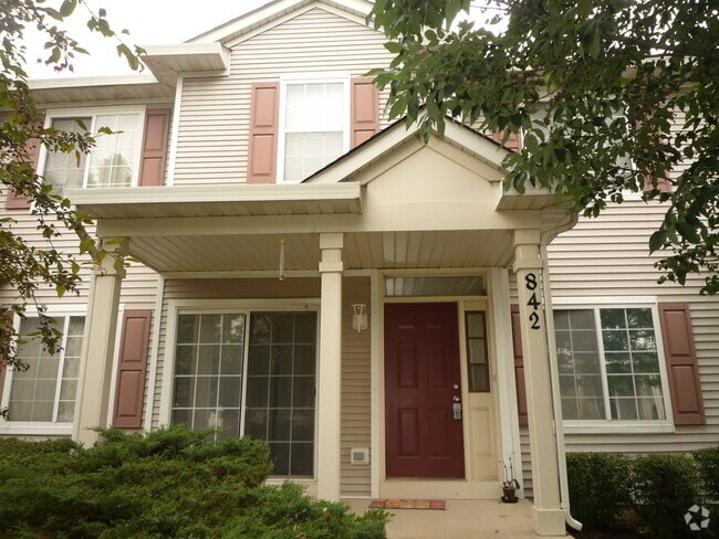 Building Photo - 842 County Line Rd Rental