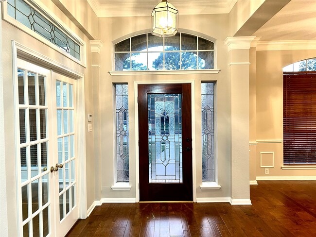 Photo - 16807 Laguna Springs Dr