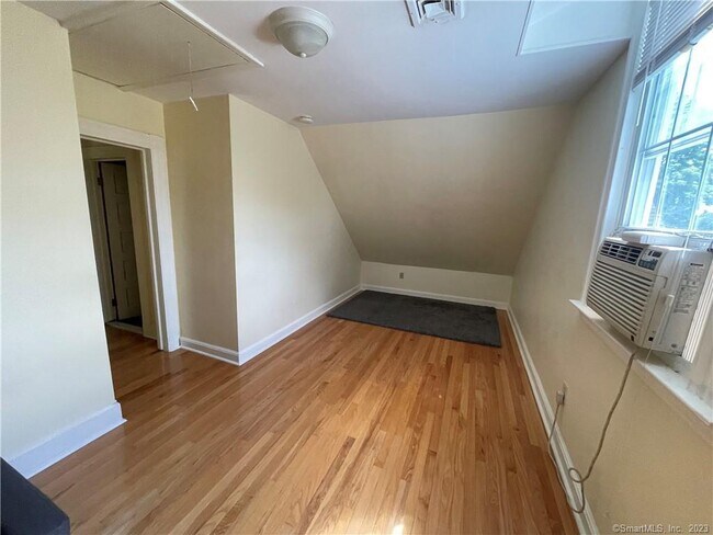 Photo - 174 Mansfield St Unidad 3