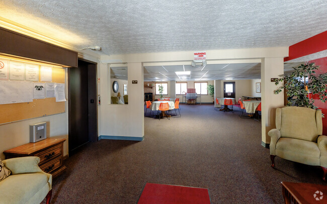 Building Photo - 4115 Karl Rd Unit 108 Rental