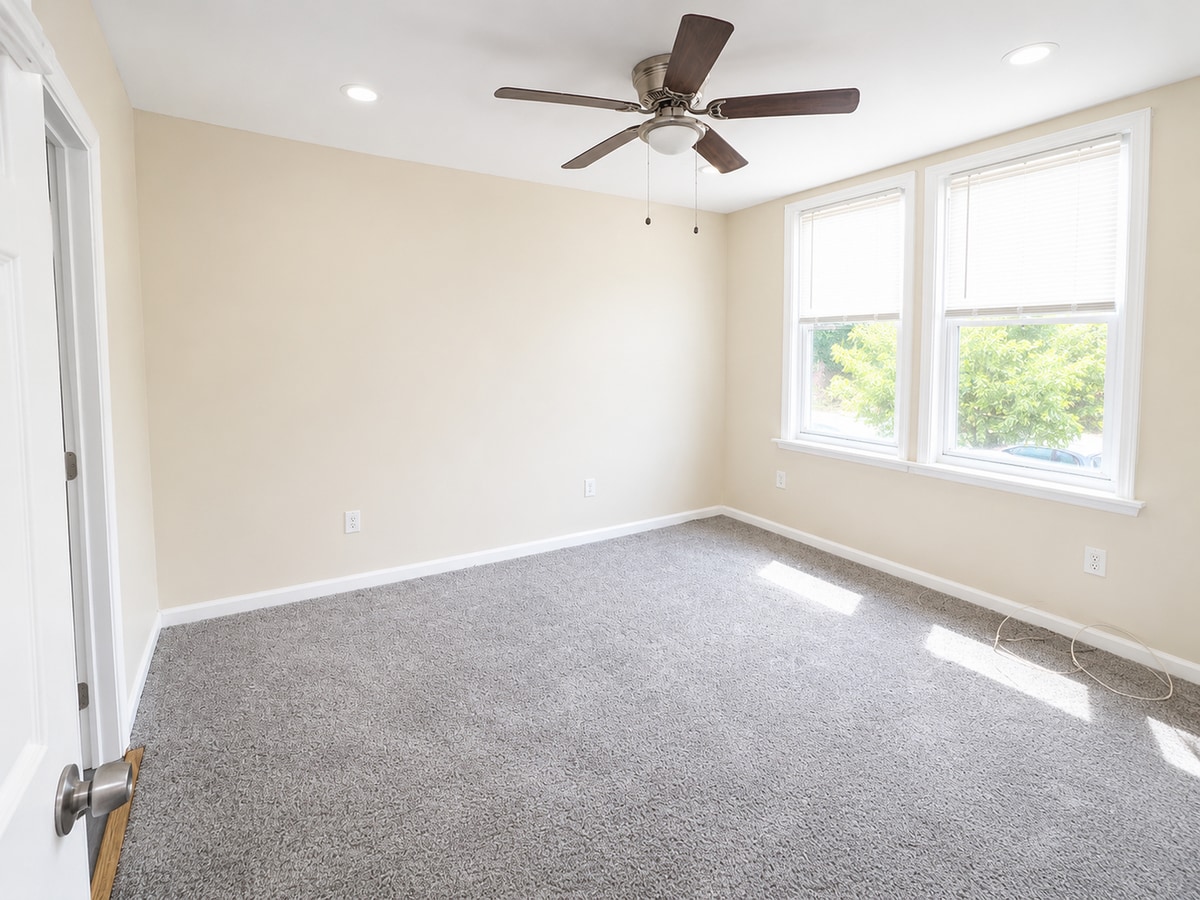 Photo - 2012 Russell Ave, Unit A3  1 Bedroom | 1 Bathroom | $1,195/Month Unit A3
