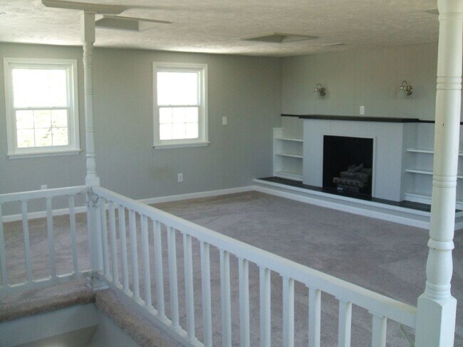 Photo - 1176 Red Hill Rd Unit Apt. 204