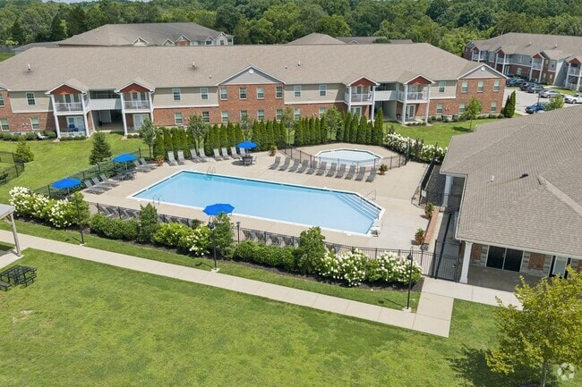 Pool & Kiddie Pool