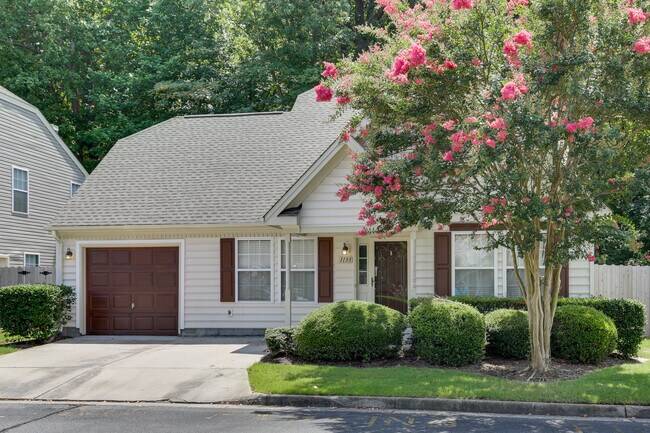 Photo - 1133 Lady Ashley Dr