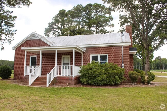 Building Photo - 5941 B Hornes Church Rd Rental