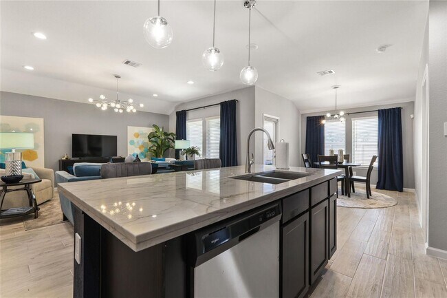 Photo - 5327 Cherry Tallow Trl