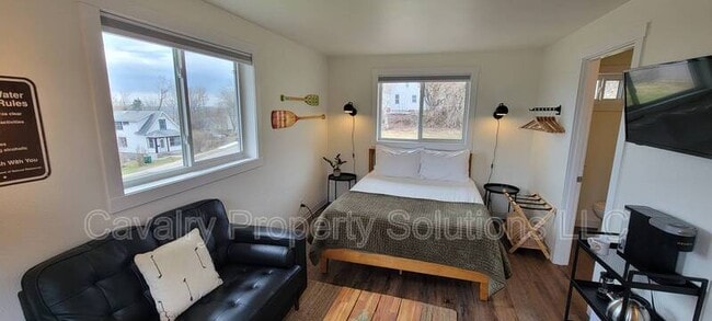 Photo - 923 E Central Entrance Unidad All Utilities Included