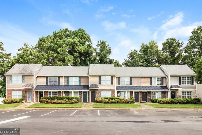 Photo - 428 WI Pkwy Townhome