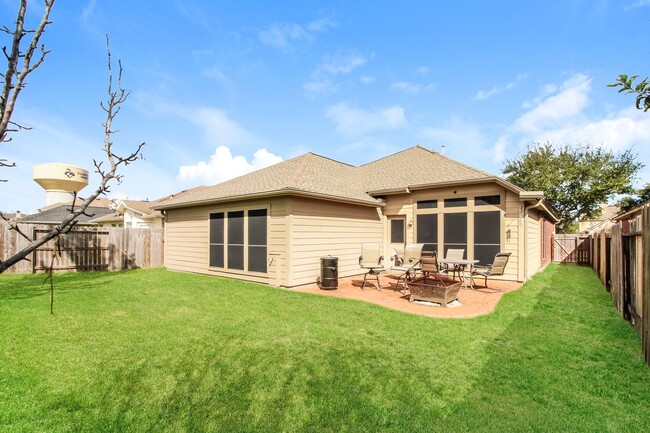 Photo - 867 Sierra Brook Ln