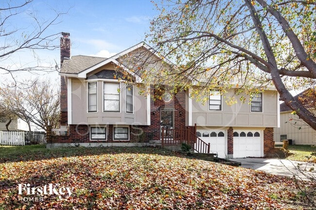 Photo - 16905 Lea Ave