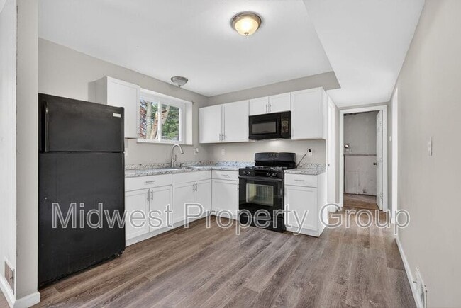 Photo - 1165 Derhake Rd