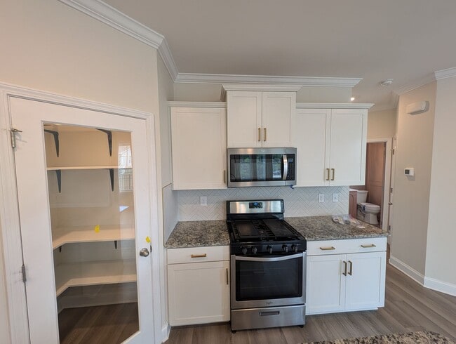Photo - Modern Corner Lot Townhome located in the Ivy Ridge Community in South Carolina !