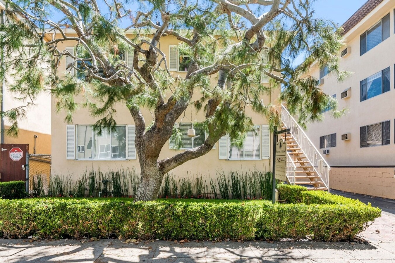 Photo - 1014 N Hayworth Ave